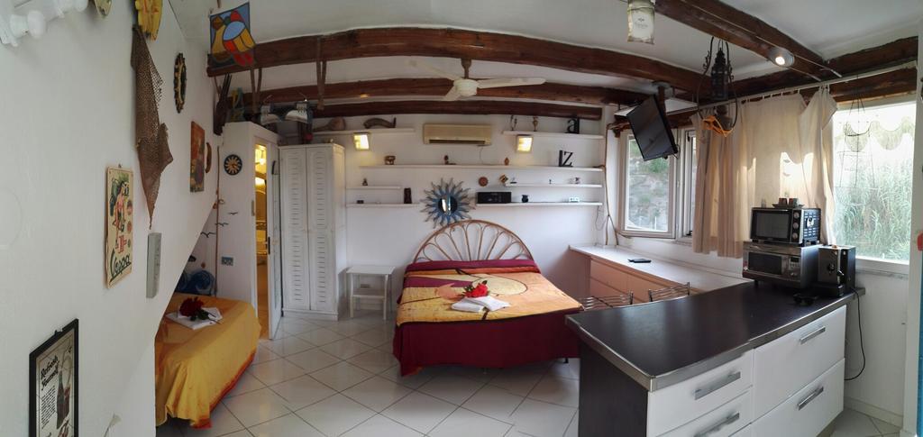 Agenzia Aprea Appartamenti Ponza Exteriér fotografie